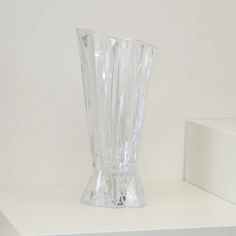 Crystal Vase V11