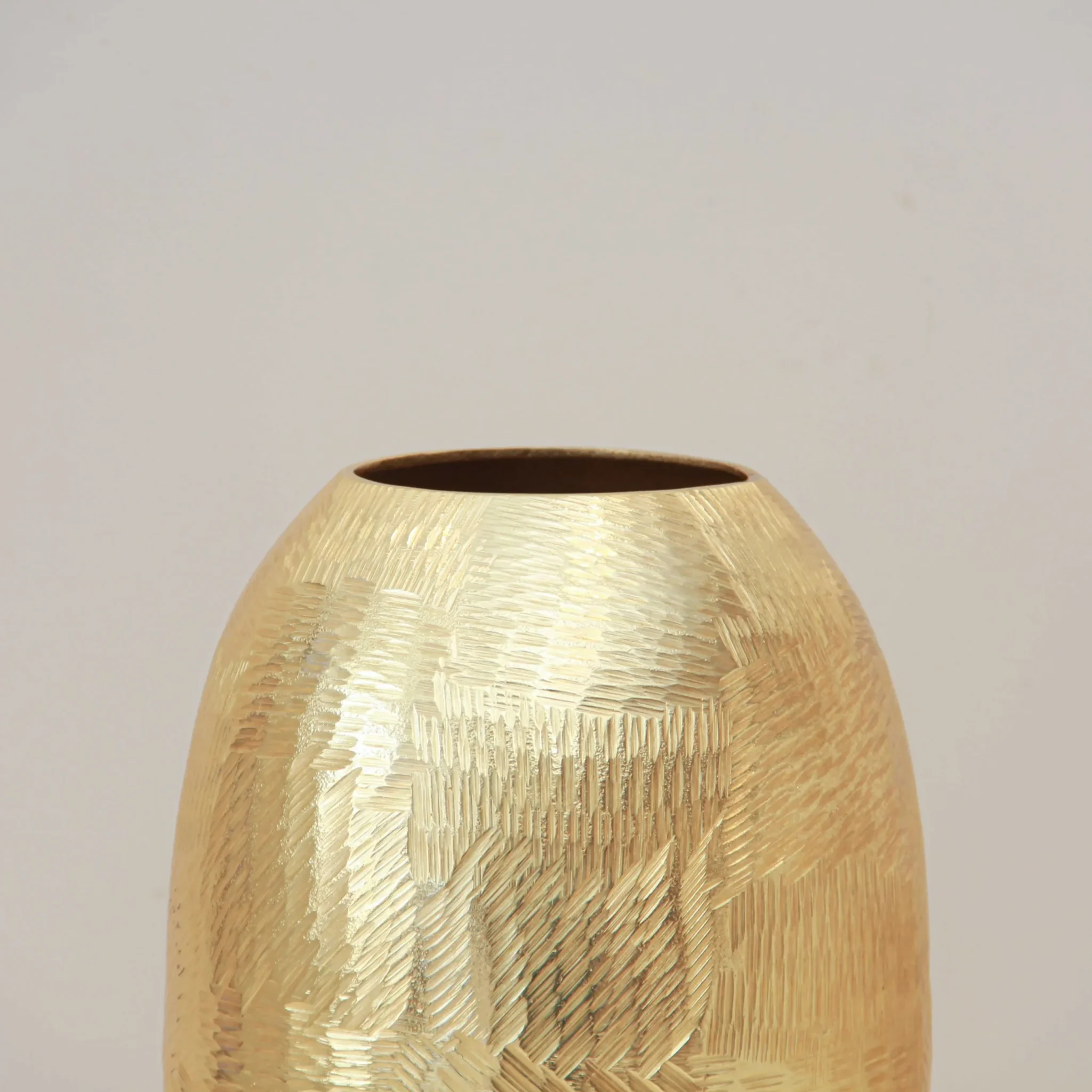 Nickel Vase V31