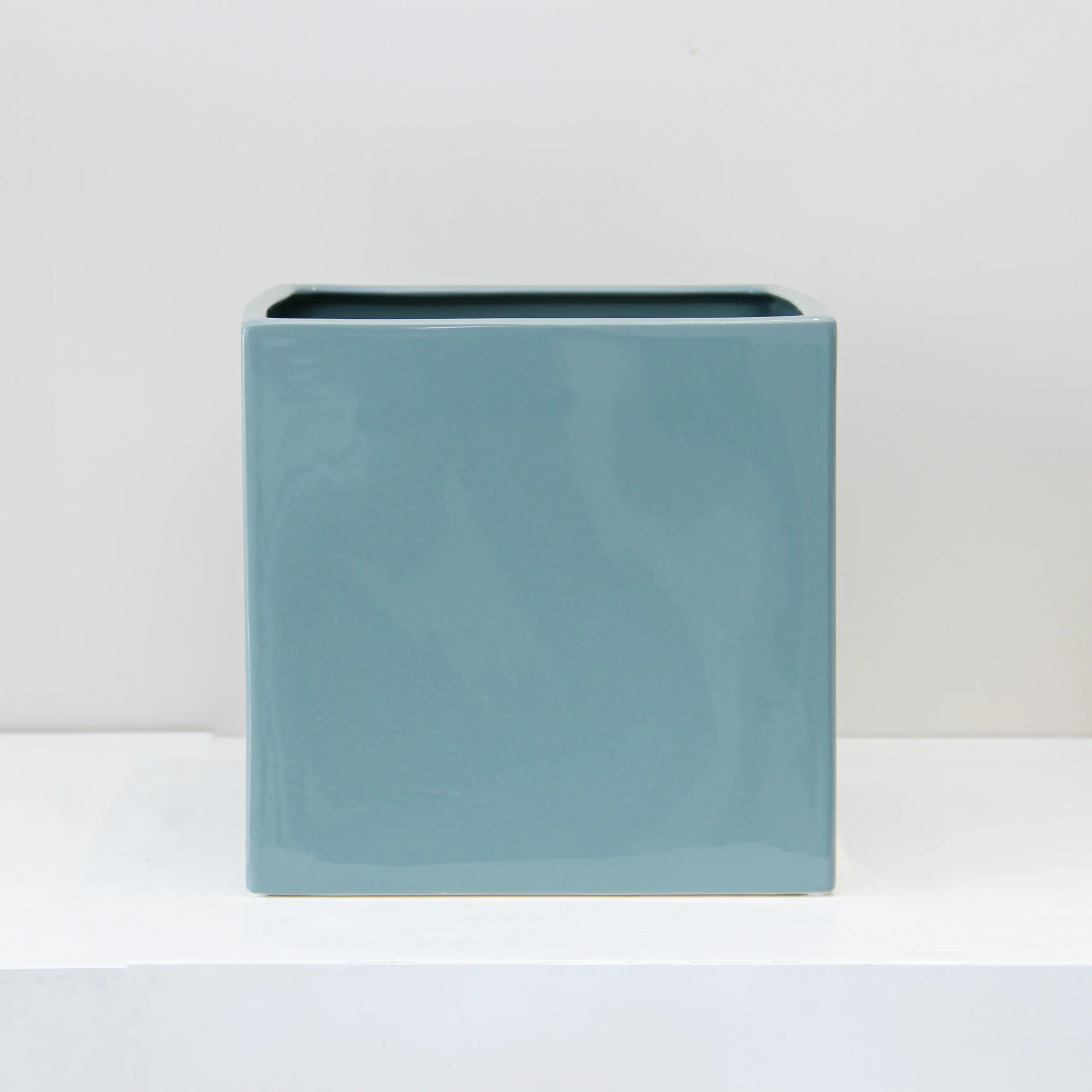 Ceramic Vase V79 - Image 1