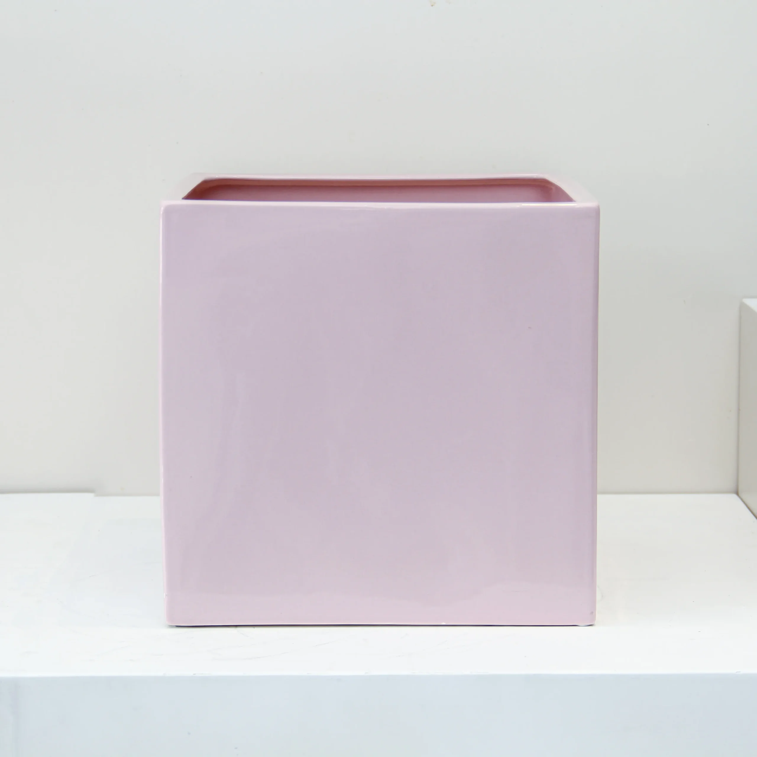 Ceramic Vase V81 - Image 1