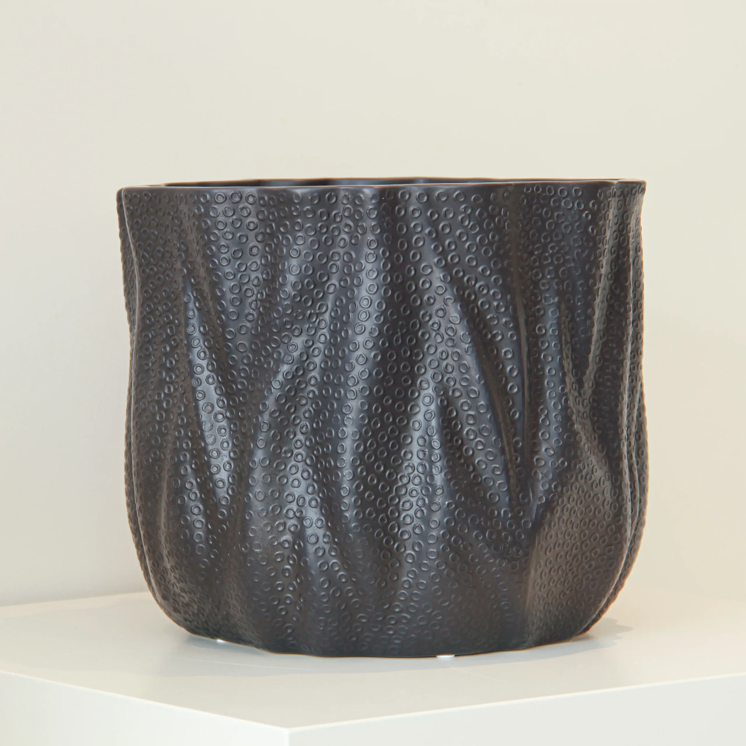 Ceramic Vase V4 - Image 2