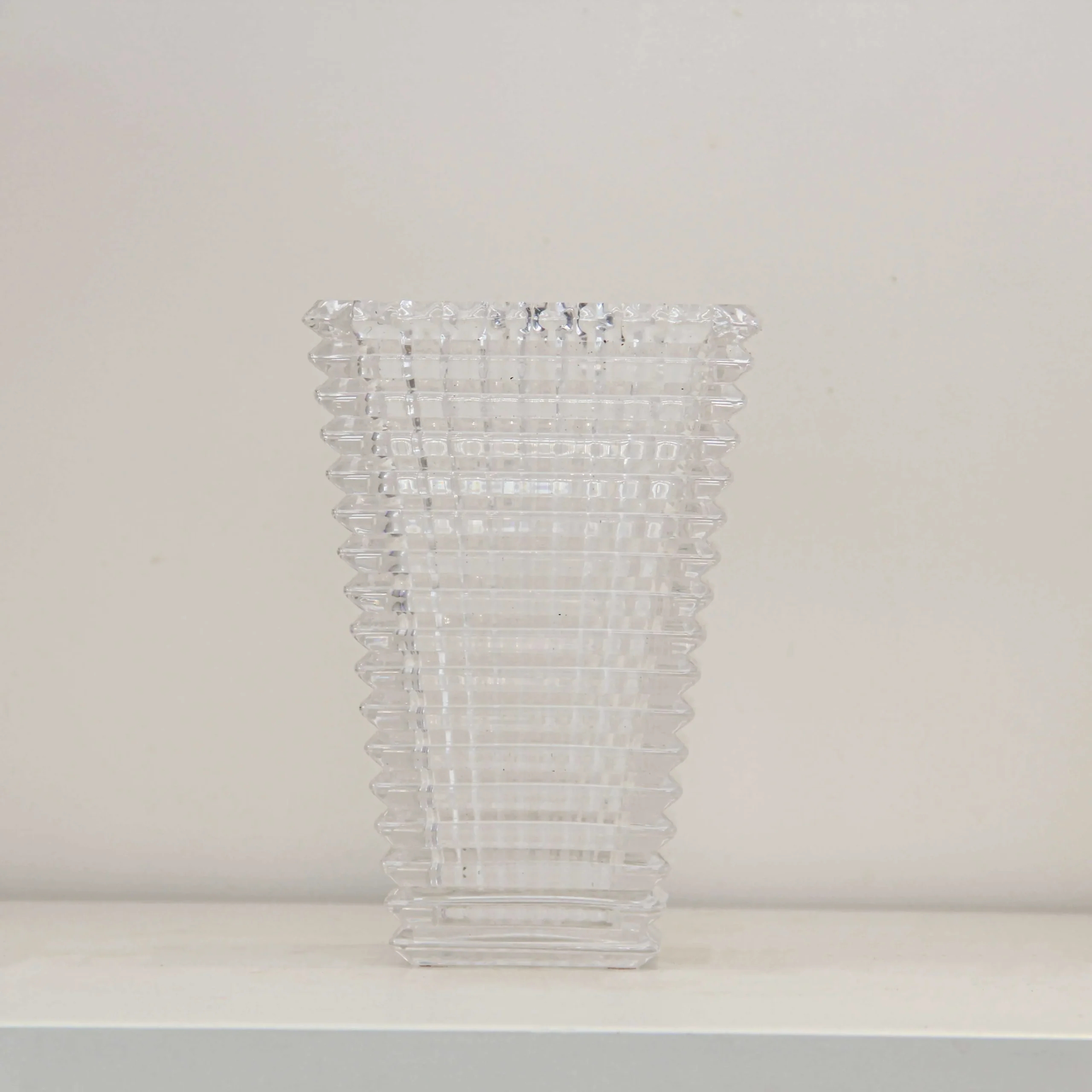 Crystal Vase V18 - Image 4