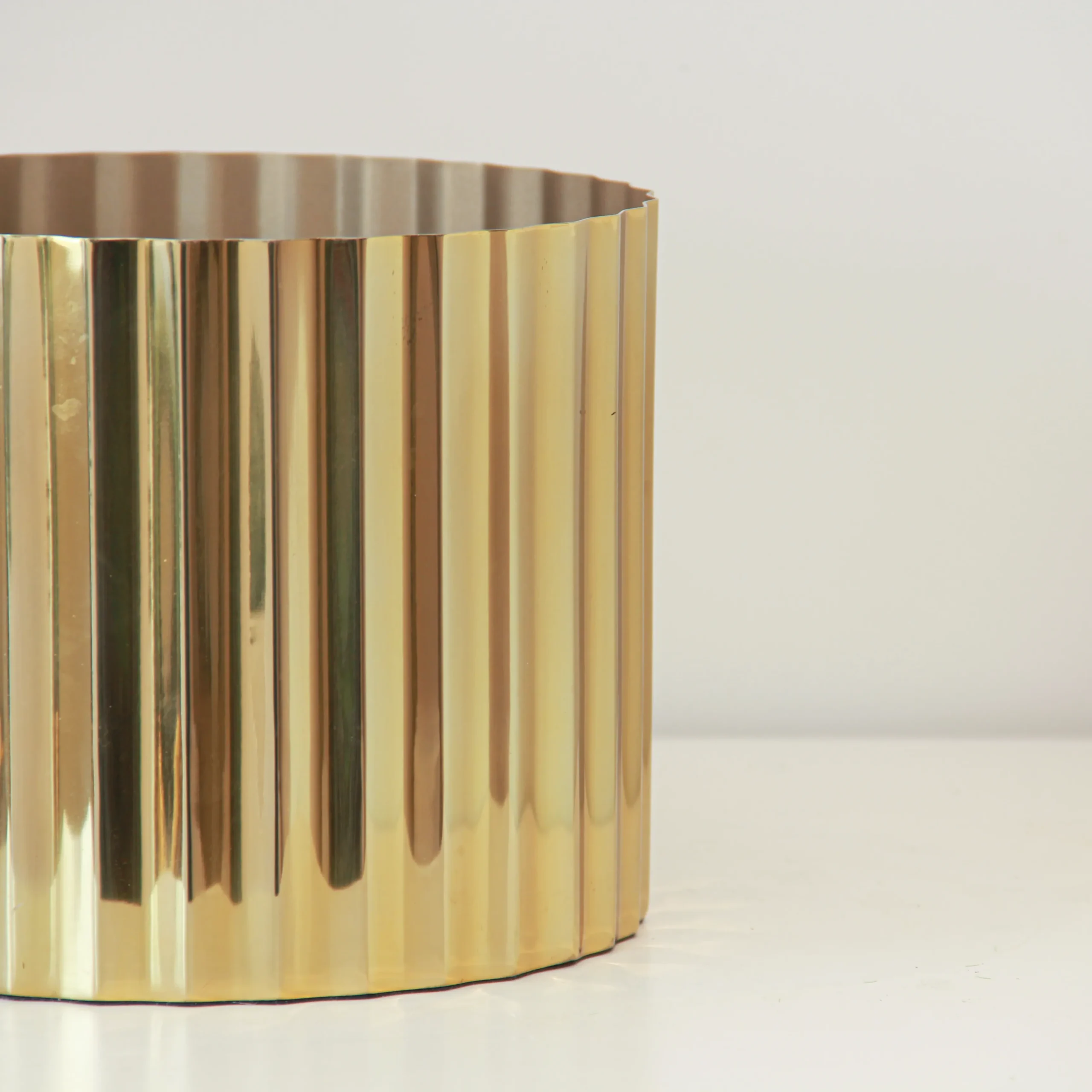 Silver Vase V19 - Image 3