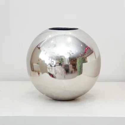 Steel Vase V65